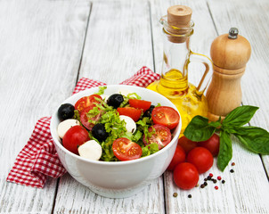 salad with mozarella cheese and vegetables