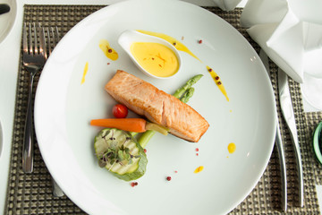  grilled salmon steak