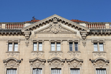 Fototapeta na wymiar Hôtel des Postes - Arles - Southern France