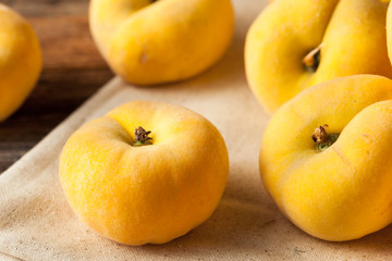 Raw Organic Yellow Pie Peaches