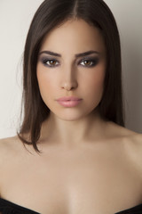 Fototapeta premium smokey eyes beauty portrait