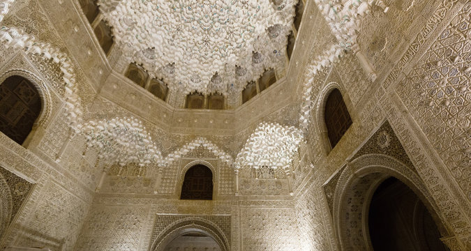 Hall of the two Sisters (Sala de las dos Hermanas) at   Alhambra