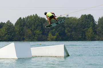  Praticando Kite Surf all'Idroscalo Park Milano