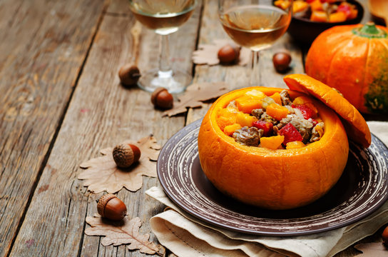 Pumpkin stuffed with meat and vegetables