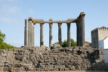 Fototapeta premium Roman Temple - Evora - Portugal