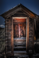 Fototapeta premium Old Wooden Outhouse Bodie Ghost Town Mono County California USA