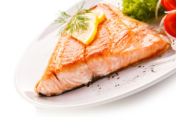 Roasted salmon and vegetables 