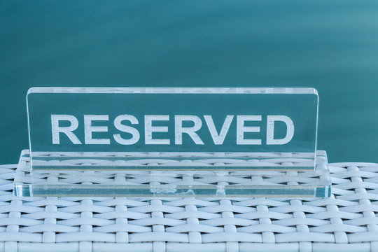 the transparent plate is reserved for beautiful background