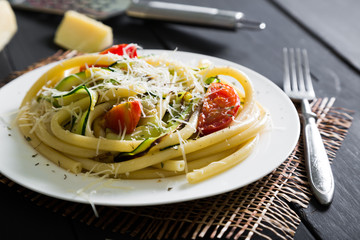 Spaghetti with zucchini and parmesan
