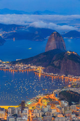 Ville de Rio de Janeiro au crépuscule
