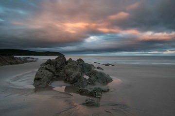 Fototapeta premium Sunset on the rocks