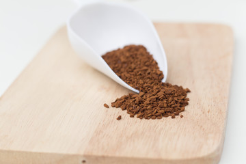 Instant coffee powder