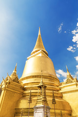 Fototapeta premium Wat Phra Kaew, Temple of the Emerald Buddha. The Grand Palace Ba