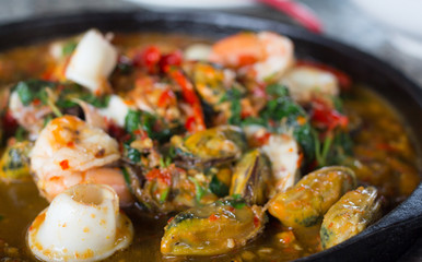 Sizzling spicy fried seafood