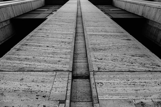 black and white architecture moscow.