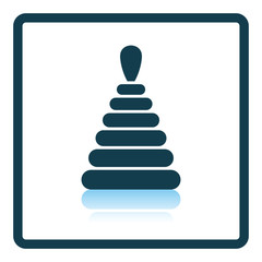 Pyramid toy icon