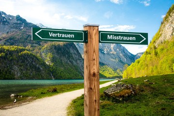 Schild 102 - Vertrauen - obrazy, fototapety, plakaty