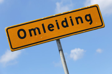 niederländisches Verkehrszeichen: Umleitung