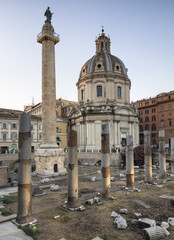 Fototapeta na wymiar Roma columna de trajano
