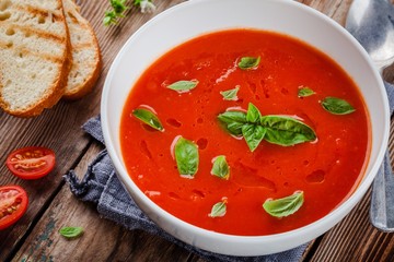 cold tomato soup gazpacho