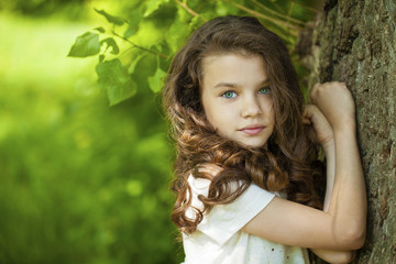 Naklejka premium Portrait of a beautiful young little girl