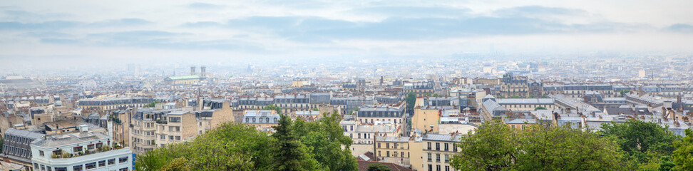 Fototapeta na wymiar Roofs in residential quarter of Montmartre