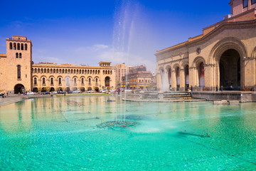 Fototapeta na wymiar Armenia, Republic Square fountain
