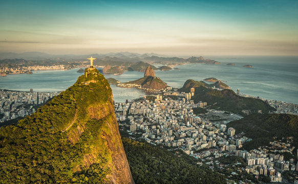 Aerial view of Botafogo Bay and Sugar Loaf Mountain, Rio De Janeiro