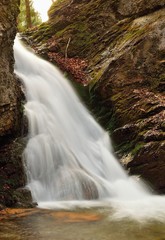 Obraz premium Spring waterfall landscape with huge water detail