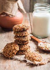 Oatmeal cookies with milk