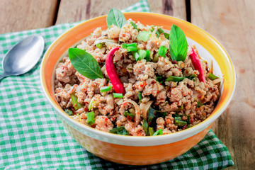  Spicy minced pork salad