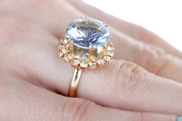 Jewellery ring worn on the finger