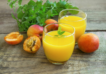 Apricot juices