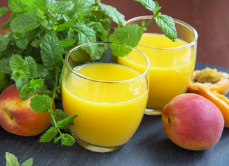 Apricot juices