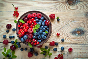 Various  summer berries