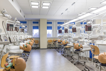 Dummies take all the pain of training young dentists