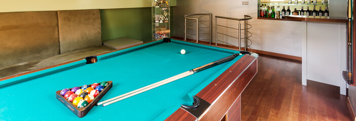 Stylish pool room idea