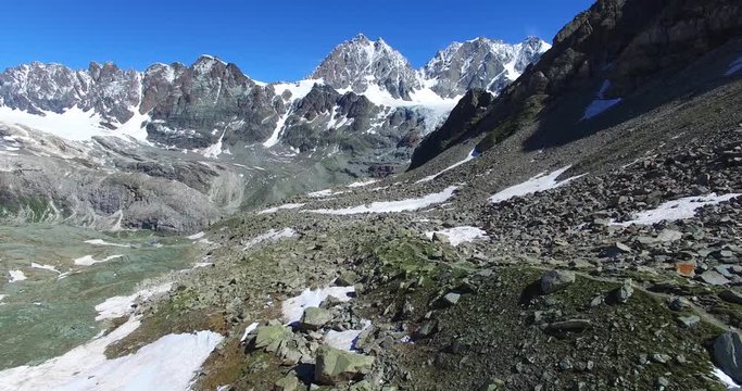 Trekking in montagna