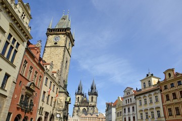 Fototapeta premium Tyn church and astronomical clock with blue sky