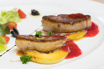 foie gras with sauce
