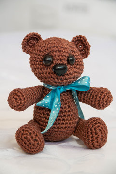 Crochet lovly brown bear