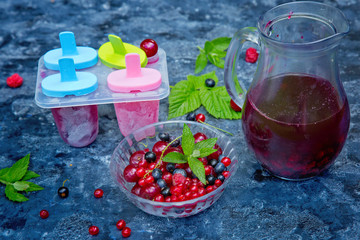 Homemade organic berry fruit lolly pops , summer time