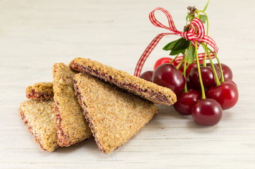 Integral cookies with cherries