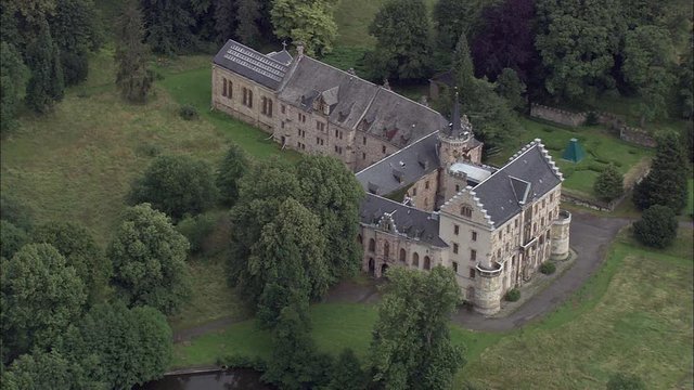 Reinhardsbrunn Castle