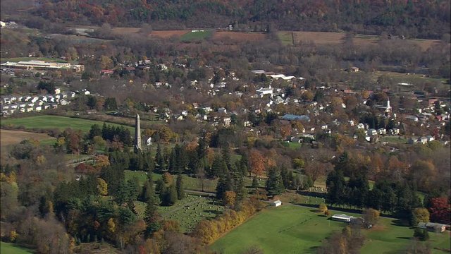 Saratoga Monument 