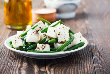 Green bean and feta salad