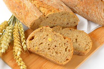 wholegrain bread with seeds