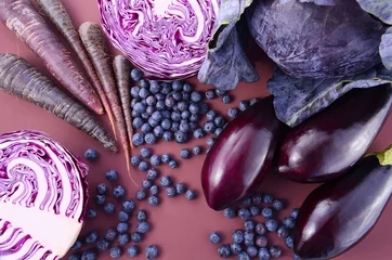 Cercles muraux Légumes Purple fruits and vegetables