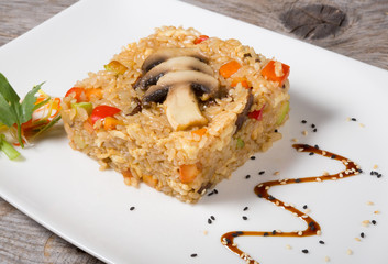 Fried rice with mushrooms