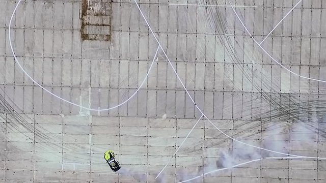 the car does drift on asphalt and burning tires